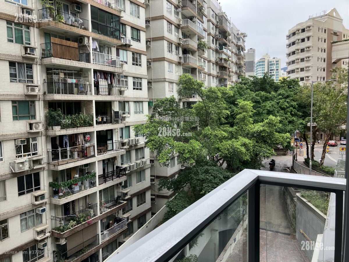 露台: 坚尼地道33号 租盘 1 房 , 1 浴室 360 平方尺