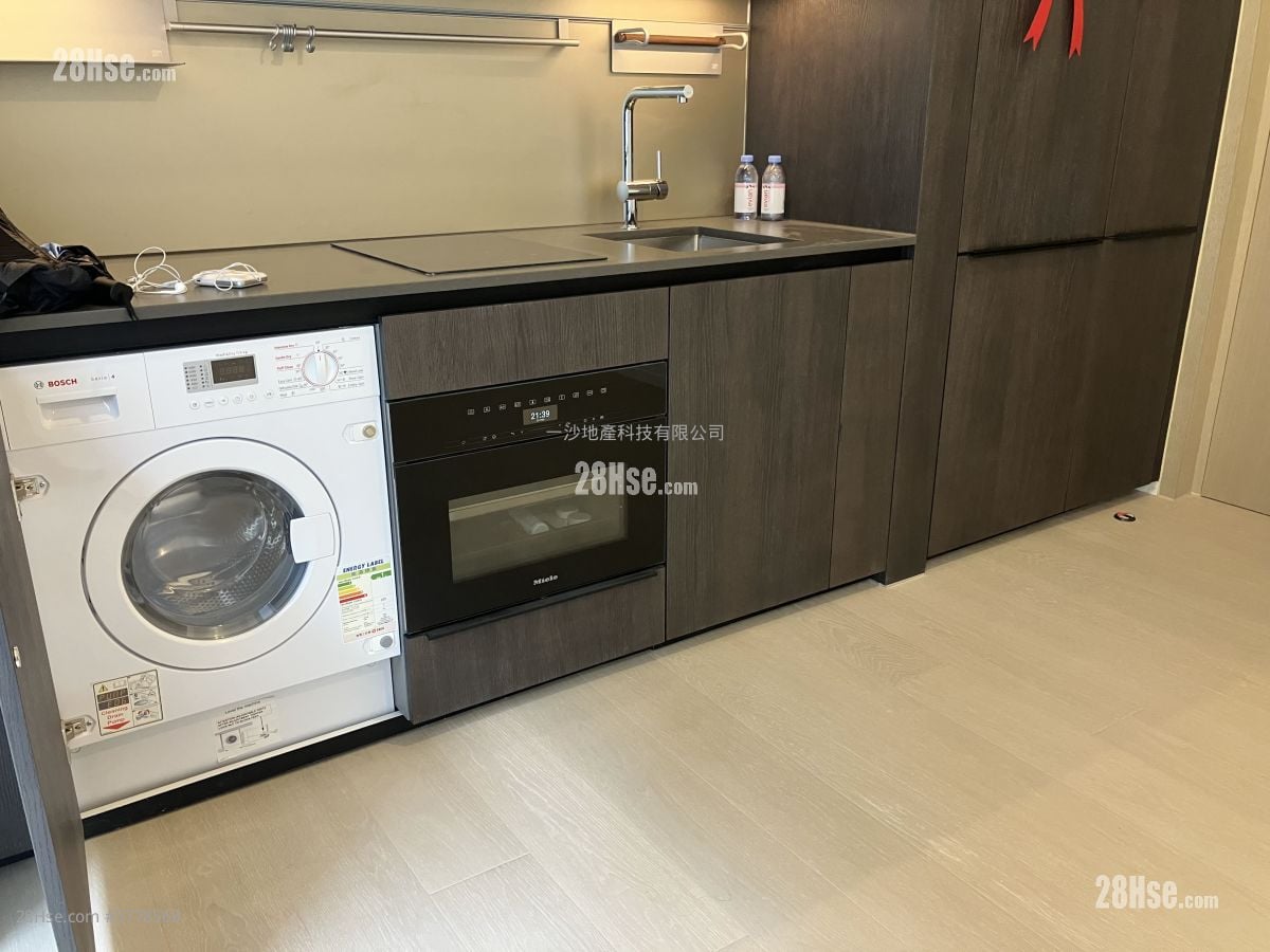 厨房: 坚尼地道33号 租盘 1 房 , 1 浴室 360 平方尺