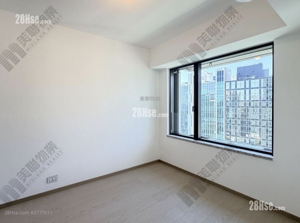 The Southside Sell 3 Bedrooms , 3 Bathrooms 1,006 ft²