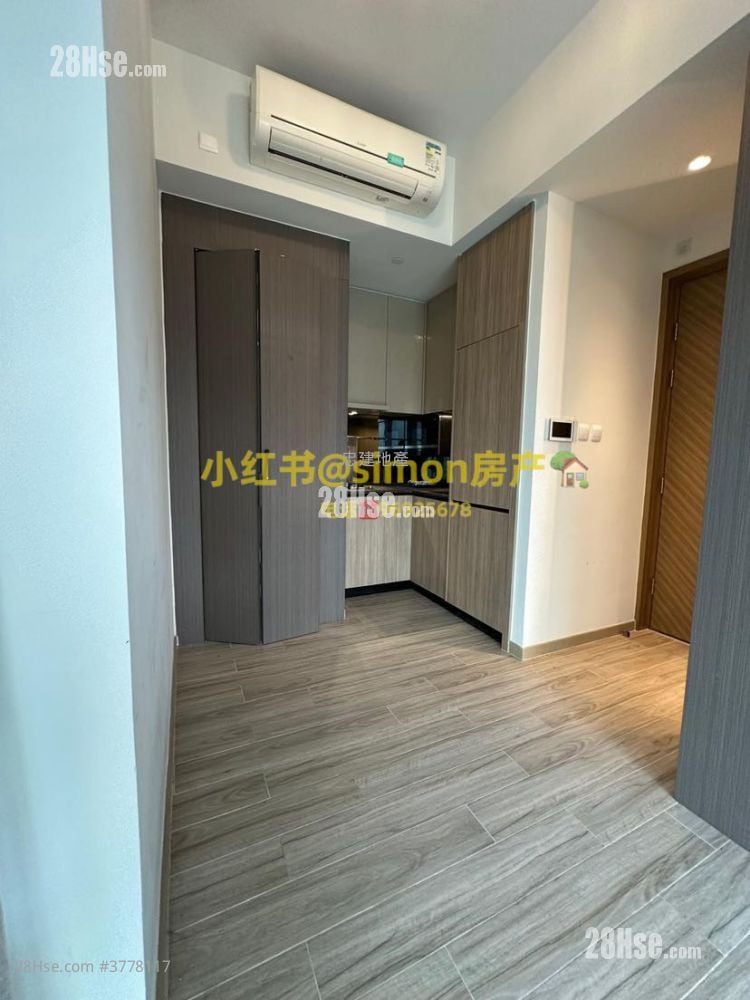 Novum East Sell 1 Bedroom , 1 Bathroom 299 ft²