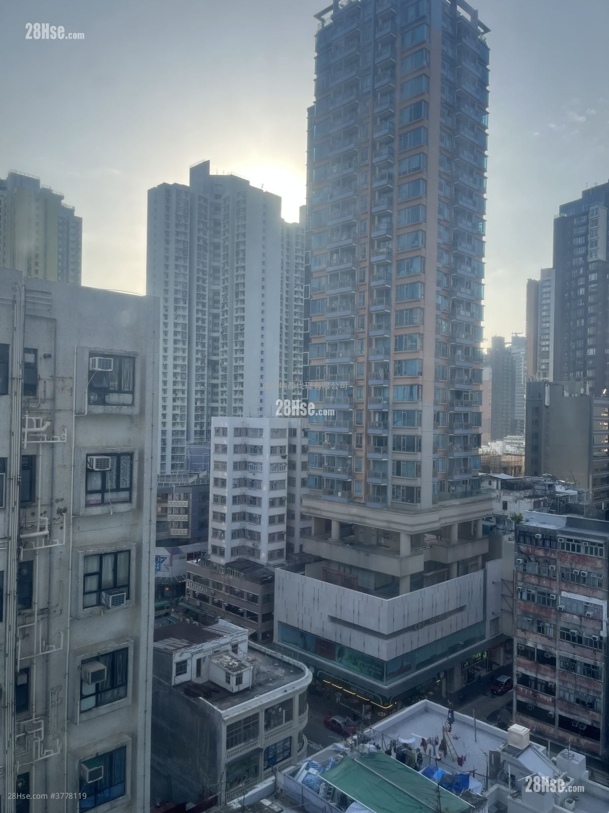 Peaceful Mansion Sell 2 Bedrooms , 1 Bathroom 340 ft²