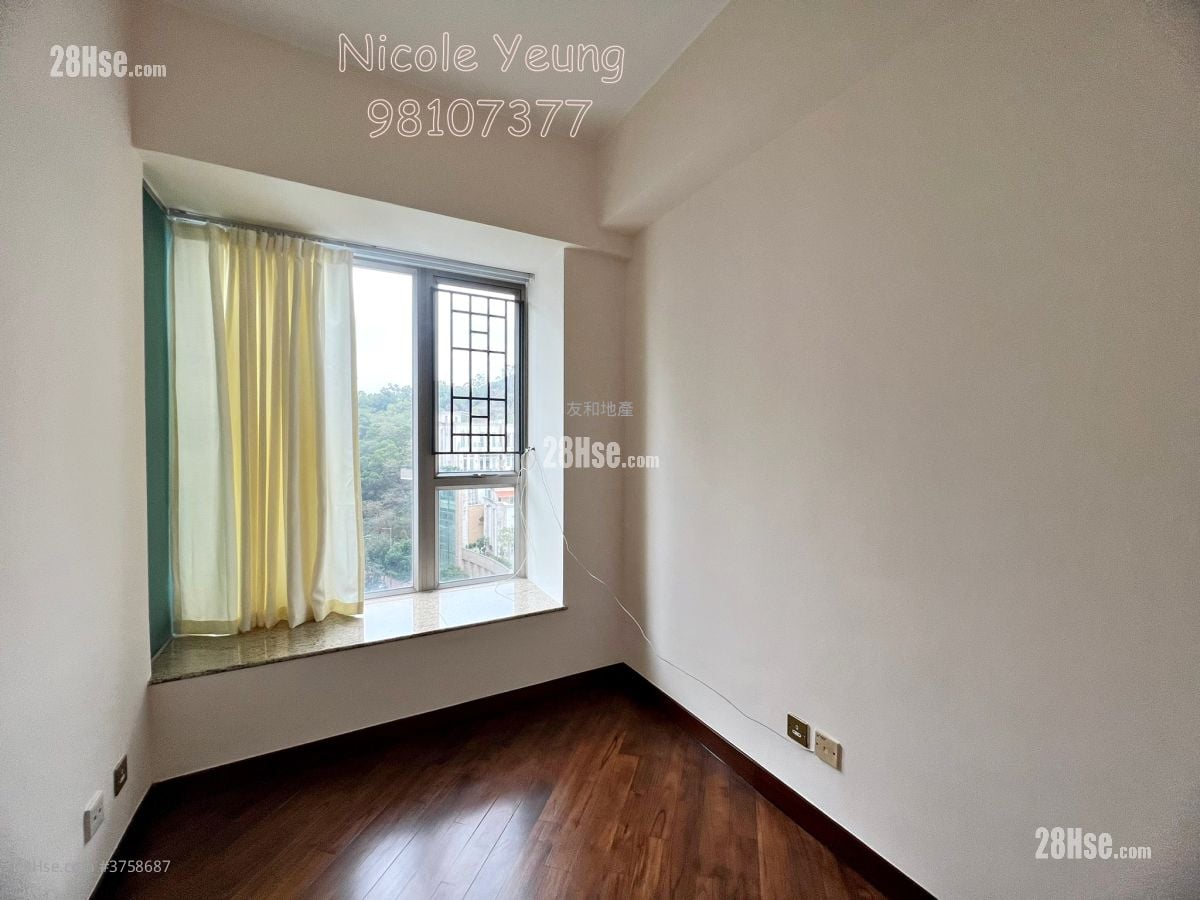 Mount Beacon Rental 3 Bedrooms , 2 Bathrooms 839 ft²