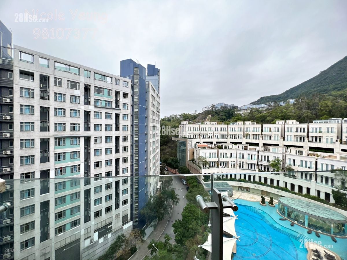 Mount Beacon Rental 3 Bedrooms , 2 Bathrooms 839 ft²