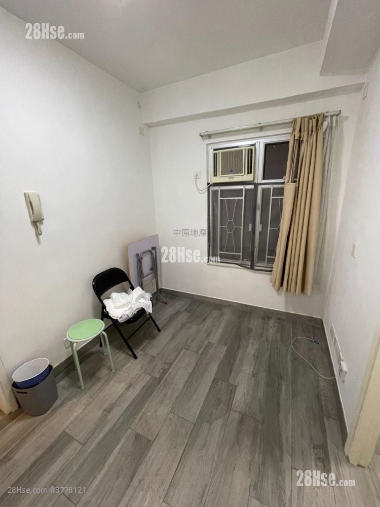 金狮花园 租盘 2 房 , 1 浴室 282 平方尺