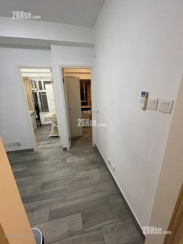 金狮花园 租盘 2 房 , 1 浴室 282 平方尺