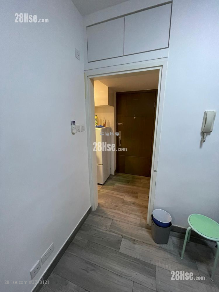 金狮花园 租盘 2 房 , 1 浴室 282 平方尺