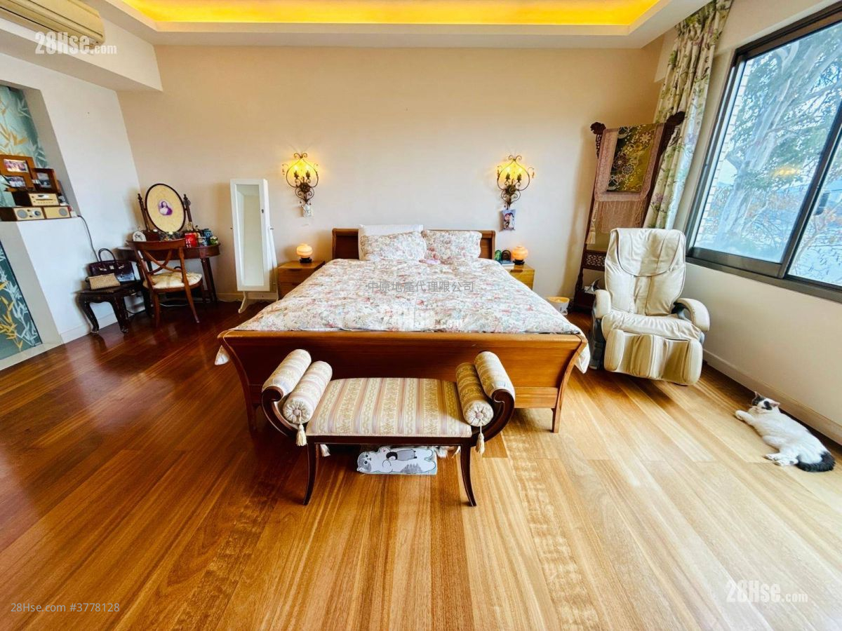 聚豪天下 售盘 4 房 , 3 浴室 2,447 平方尺