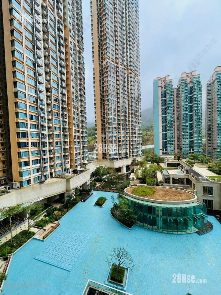 银湖天峰 售盘 3 房 , 2 浴室 700 平方尺