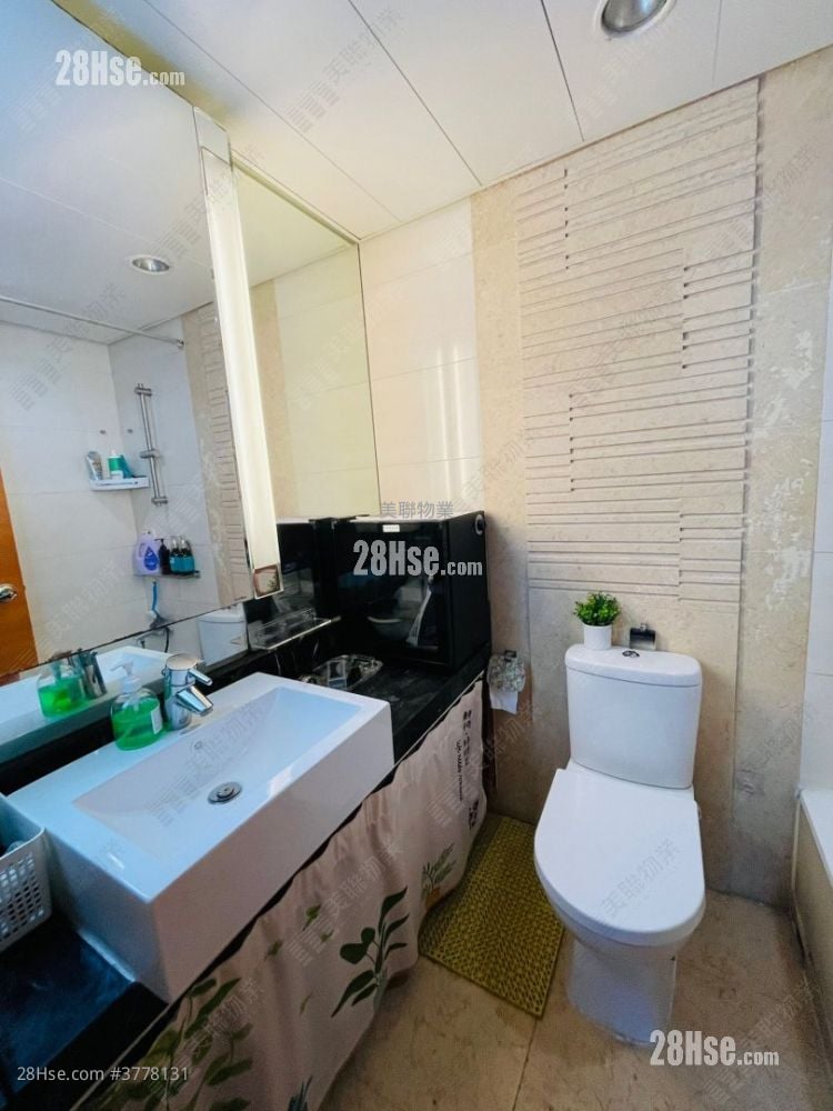 银湖天峰 售盘 3 房 , 2 浴室 700 平方尺