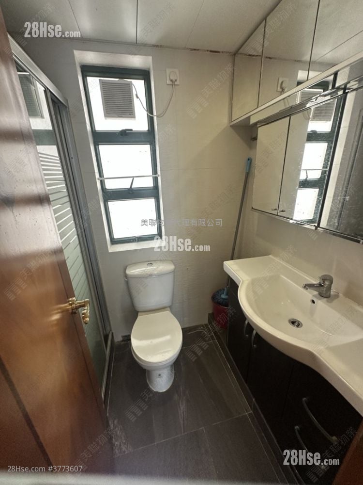 东港城 售盘 2 房 466 平方尺