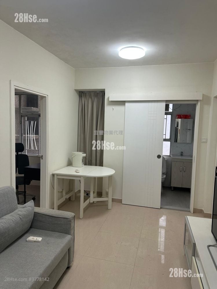 West Grand Court Rental 3 Bedrooms , 1 Bathroom