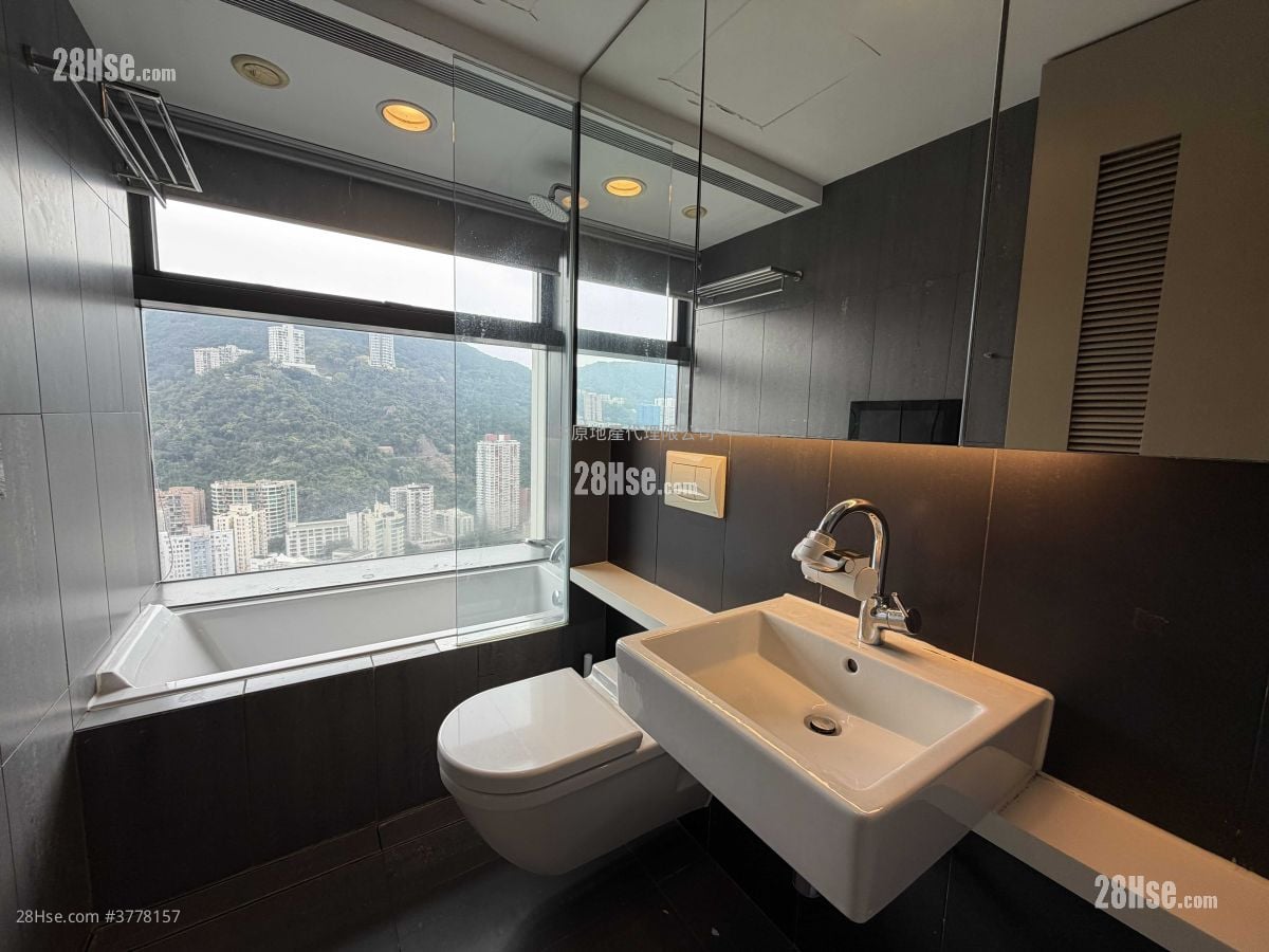 萃峰 售盘 3 房 1,185 平方尺