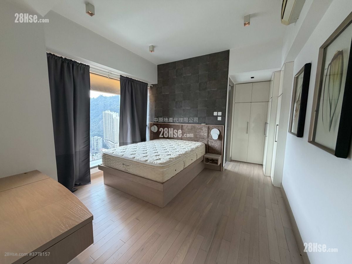 萃峰 售盘 3 房 1,185 平方尺