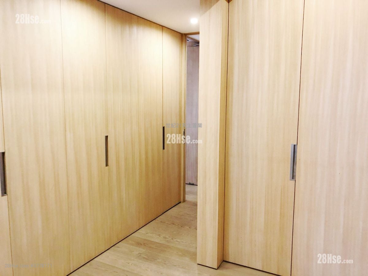 Aqua Blue Rental 5+ Bedrooms , 5+ Bathrooms 2,456 ft²