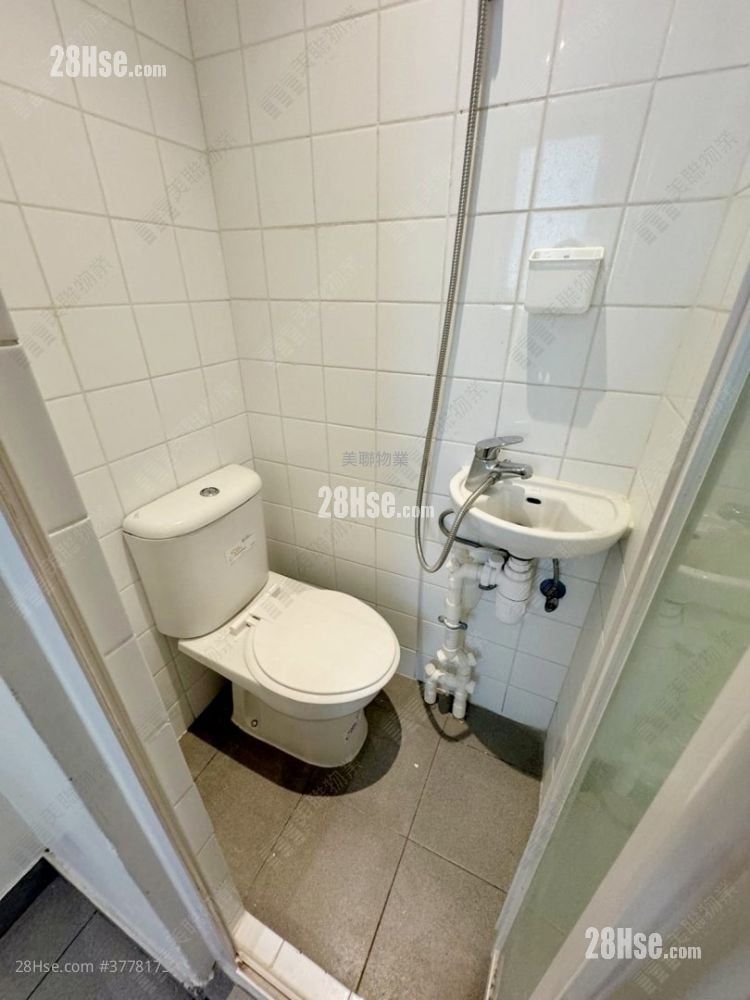 The Pavilia Bay Sell 4 Bedrooms , 3 Bathrooms 1,252 ft²