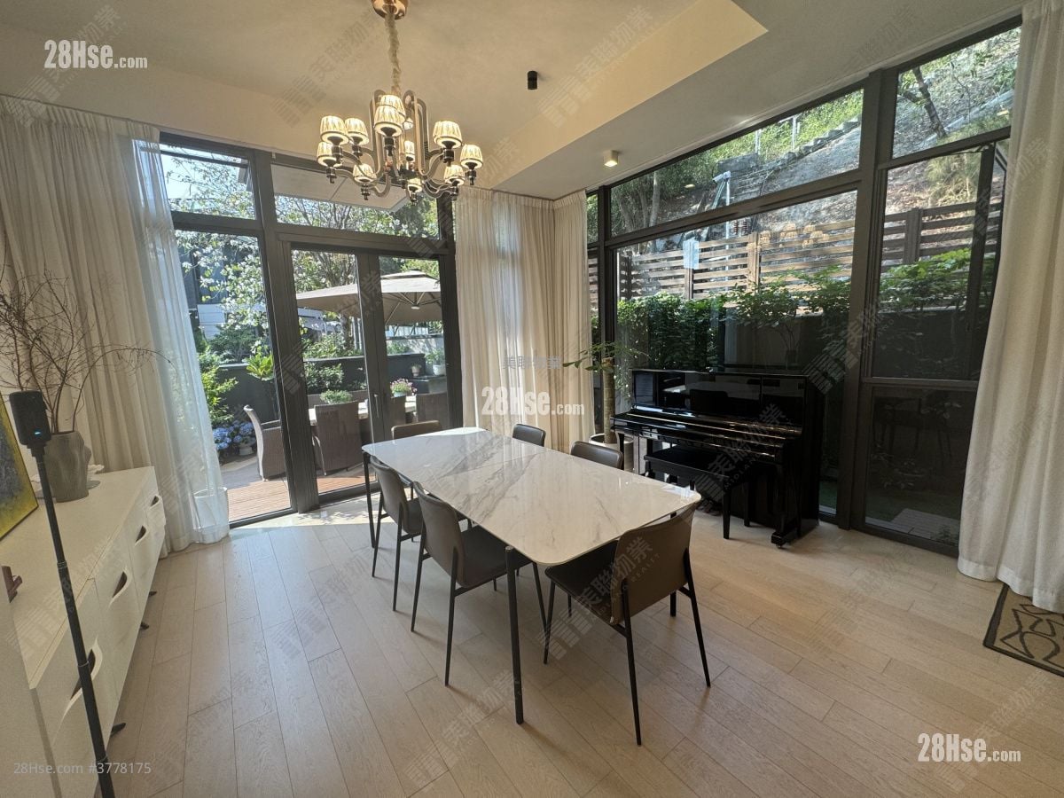 The Bloomsway Rental 3 Bedrooms , 3 Bathrooms 1,884 ft²