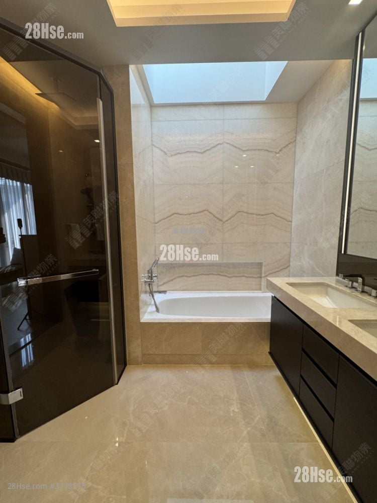 The Bloomsway Rental 3 Bedrooms , 3 Bathrooms 1,884 ft²