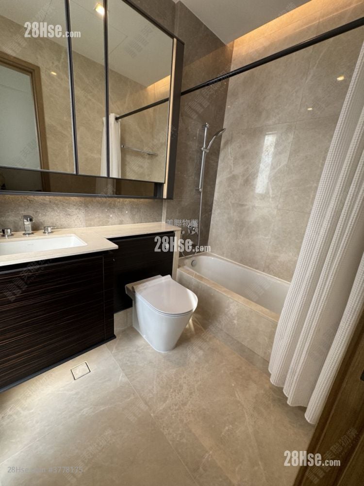 The Bloomsway Rental 3 Bedrooms , 3 Bathrooms 1,884 ft²