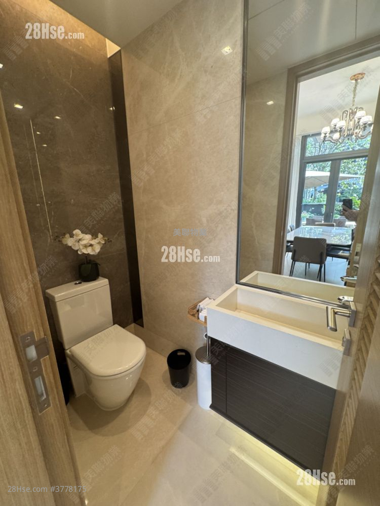 The Bloomsway Rental 3 Bedrooms , 3 Bathrooms 1,884 ft²