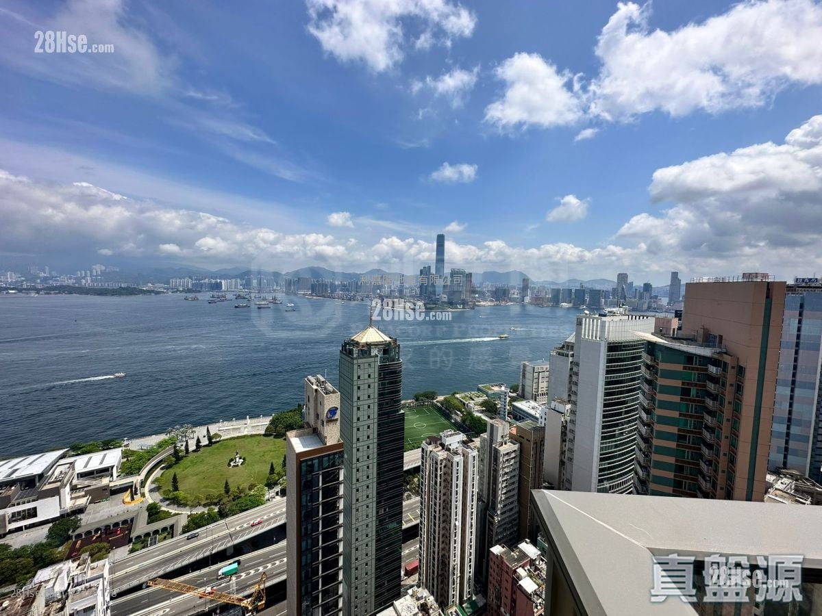 Soho 189 Sell 3 Bedrooms , 2 Bathrooms 1,569 ft²