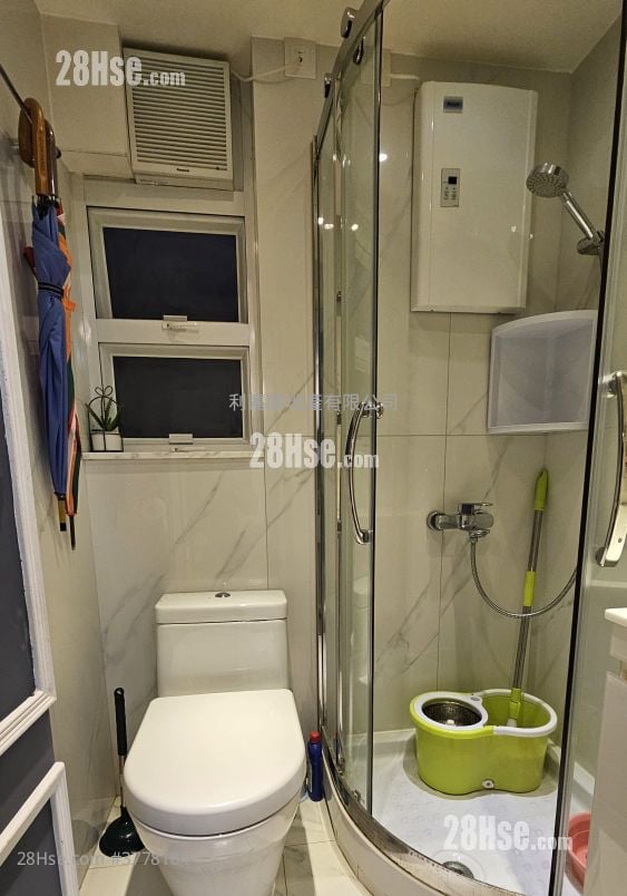 Heng Fa Chuen Rental 3 Bedrooms , 2 Bathrooms 839 ft²