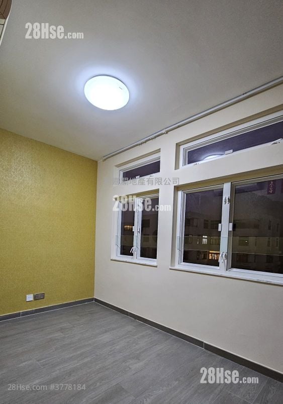 Heng Fa Chuen Rental 3 Bedrooms , 2 Bathrooms 839 ft²