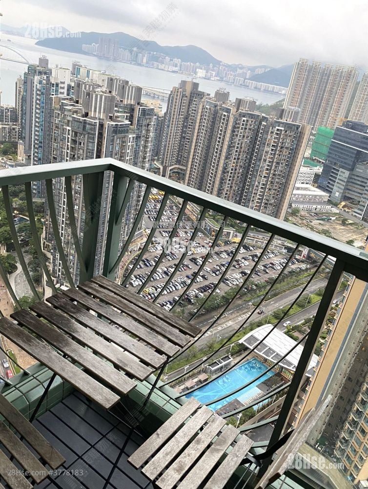 The Grandiose Sell 2 Bedrooms 515 ft²