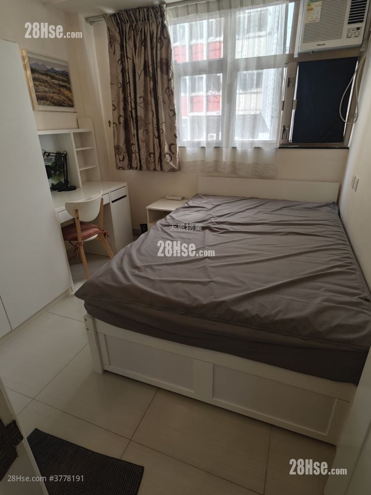 Wan Chai Rental 3 Bedrooms , 2 Bathrooms 535 ft²