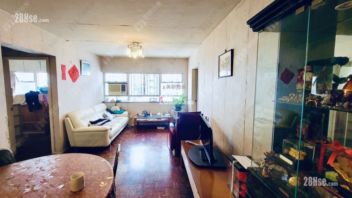 Westlands Gardens Sell 4 Bedrooms 848 ft²