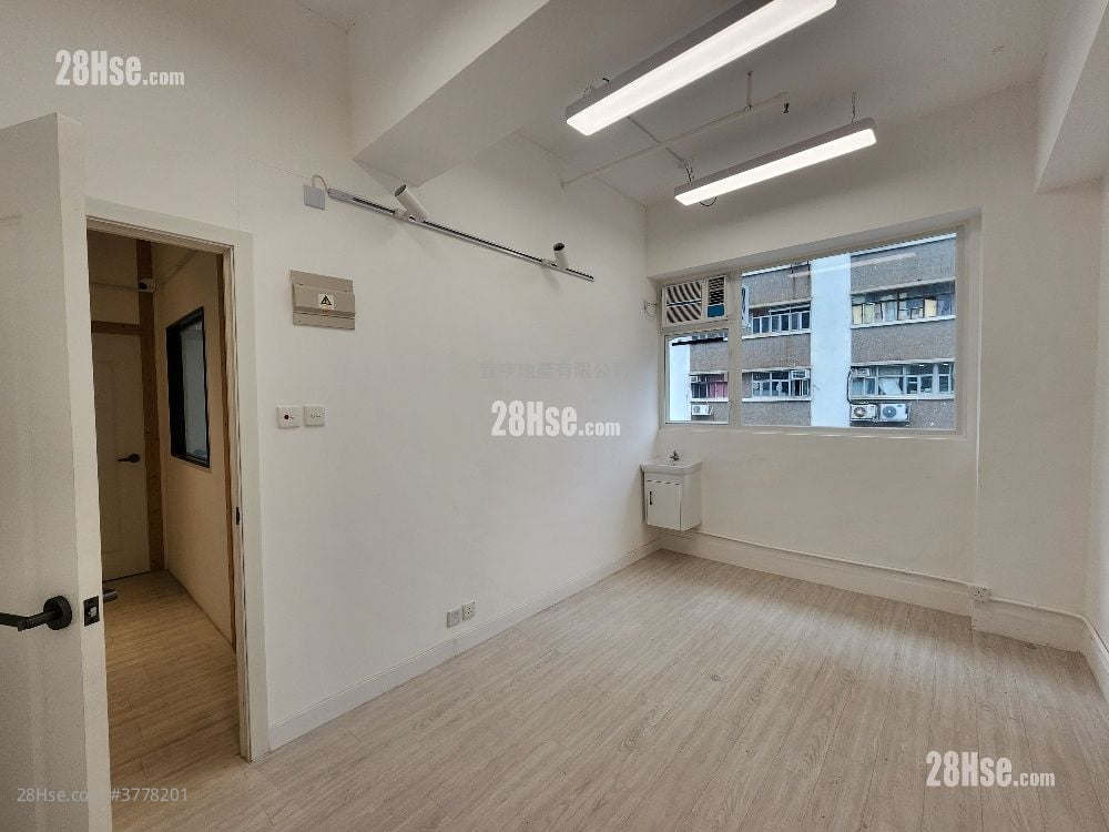 威力工中 简约装修 约138尺实用来去水有大窗 租5600