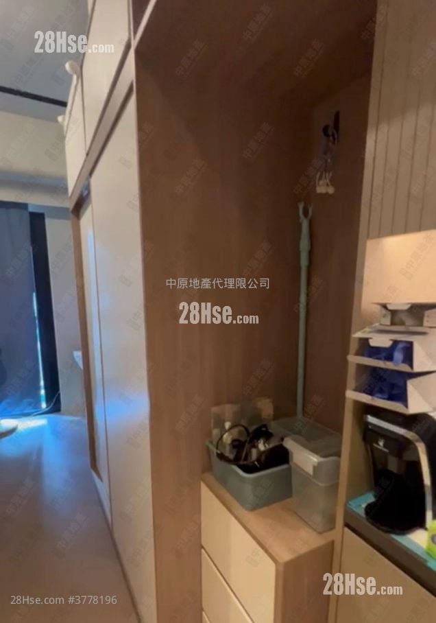 柏傲庄 售盘 1 浴室 264 平方尺