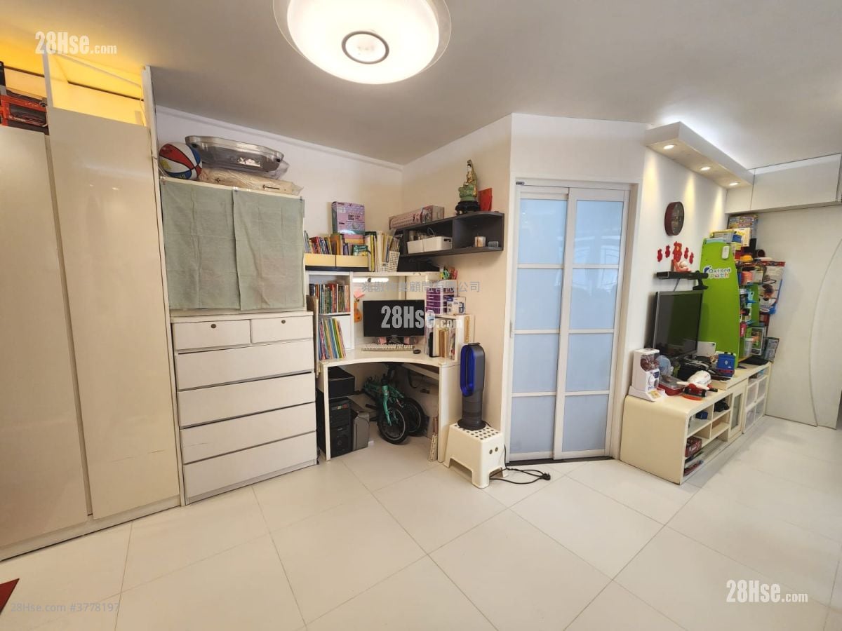 富荣花园 售盘 3 房 , 2 浴室 592 平方尺