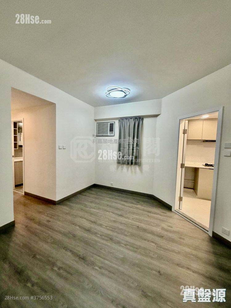 Grand Del Sol Sell 3 Bedrooms 756 ft²