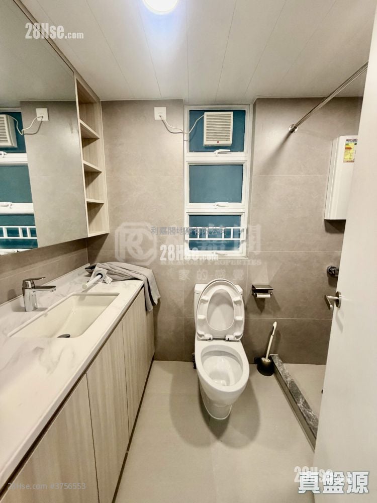 Grand Del Sol Sell 3 Bedrooms 756 ft²