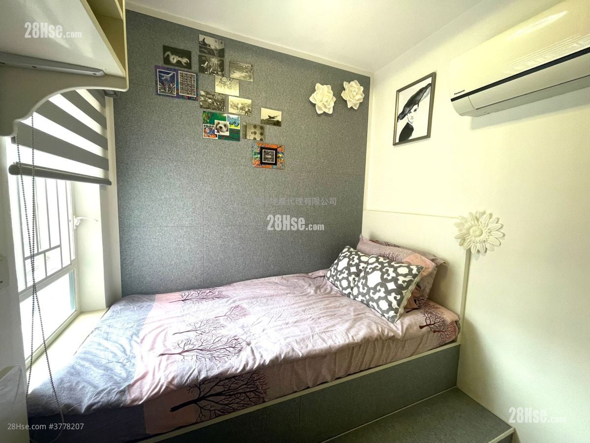 Li Chit Garden Sell 2 Bedrooms , 1 Bathroom 397 ft²