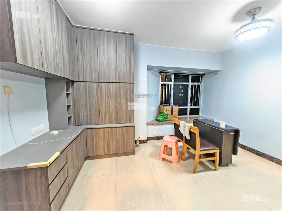 花都广场 租盘 2 房 , 1 浴室 370 平方尺