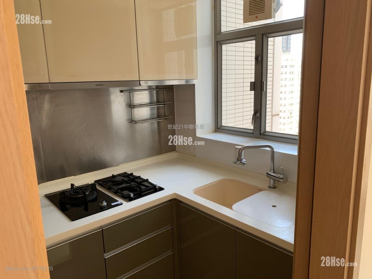 Island Crest Sell 2 Bedrooms , 1 Bathroom 559 ft²