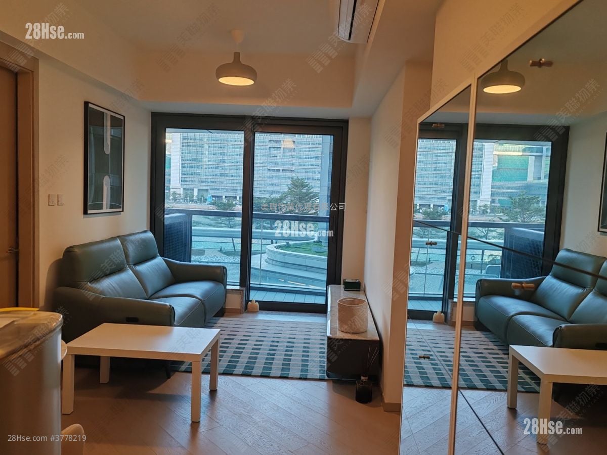 One Victoria Sell 3 Bedrooms , 1 Bathroom 598 ft²