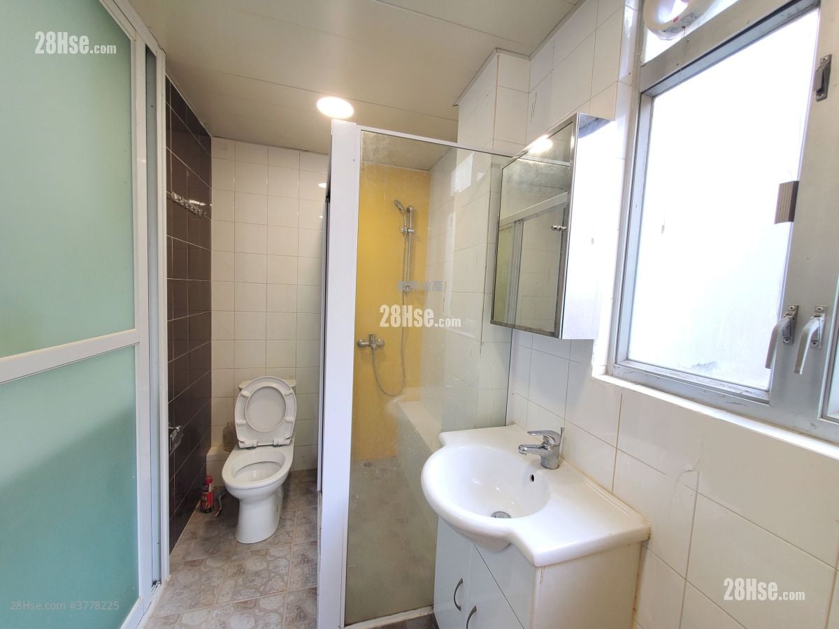 18 Gough Street Rental 1 Bedroom , 1 Bathroom 378 ft²