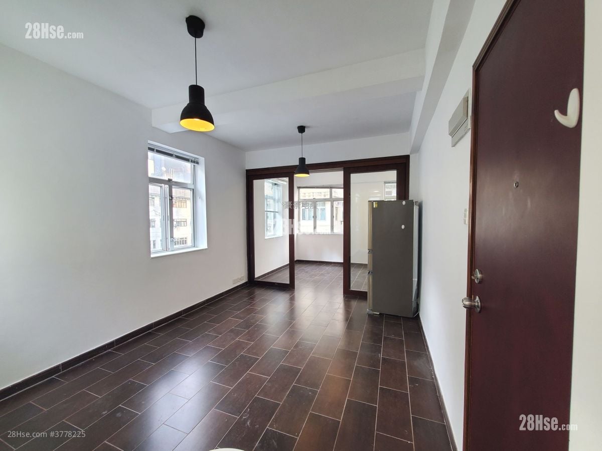 18 Gough Street Rental 1 Bedroom , 1 Bathroom 378 ft²