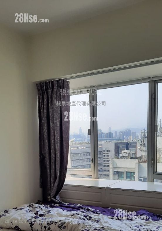 港辉豪庭 售盘 2 房 , 1 浴室 426 平方尺