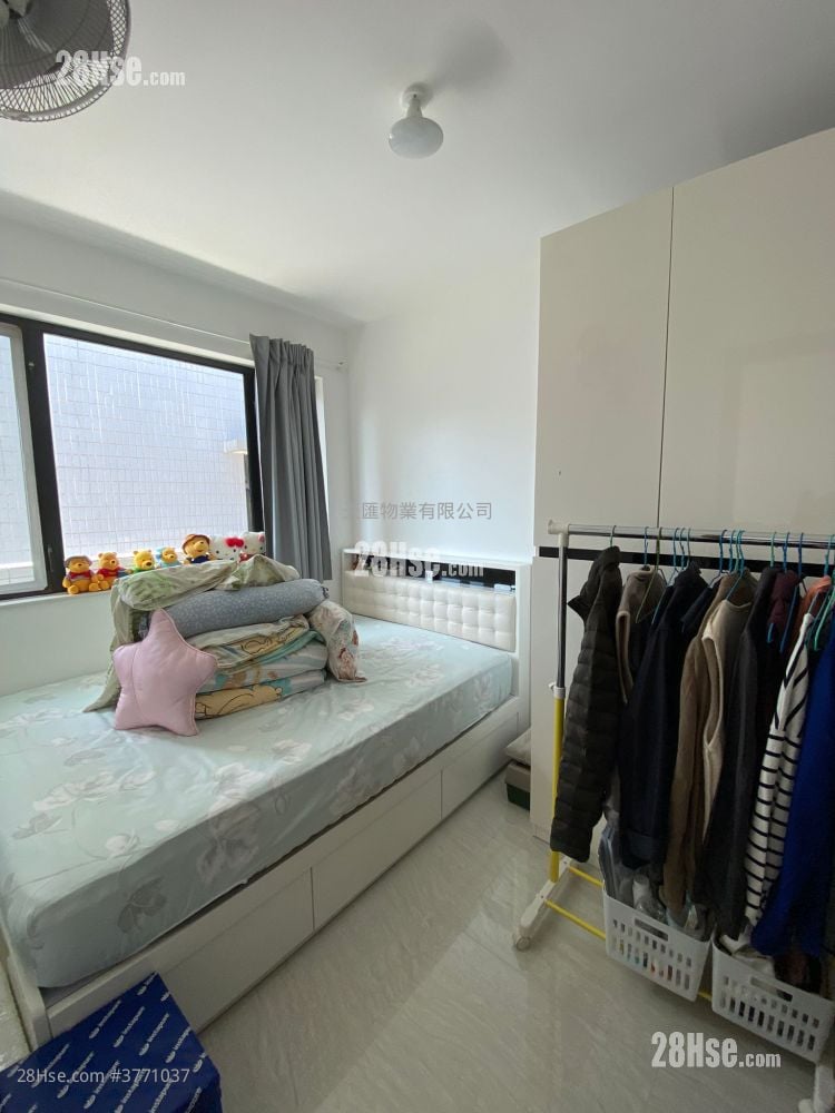 Village Sell 2 Bedrooms , 1 Bathroom
