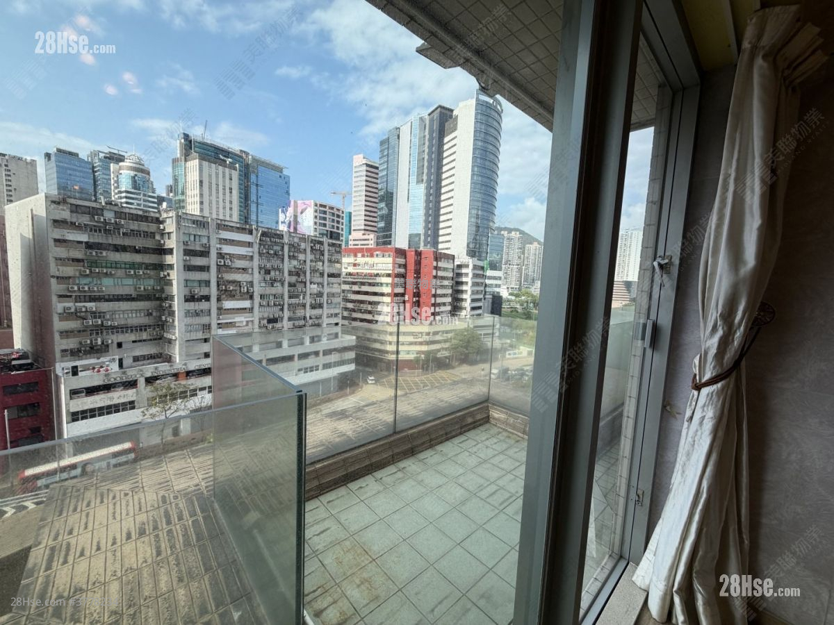 宇晴轩 售盘 2 房 447 平方尺