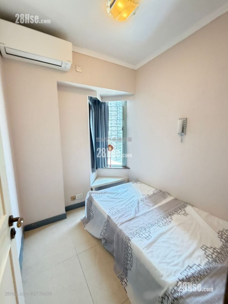 The Victoria Towers Rental 3 Bedrooms , 2 Bathrooms 750 ft²