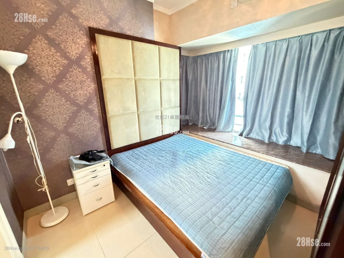 The Victoria Towers Rental 3 Bedrooms , 2 Bathrooms 750 ft²