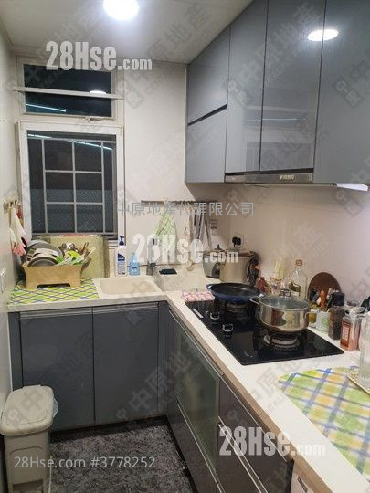 Seasons Villas Sell 3 Bedrooms , 2 Bathrooms 933 ft²