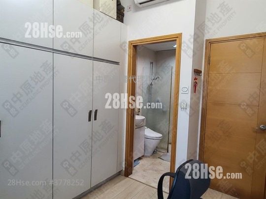 Seasons Villas Sell 3 Bedrooms , 2 Bathrooms 933 ft²