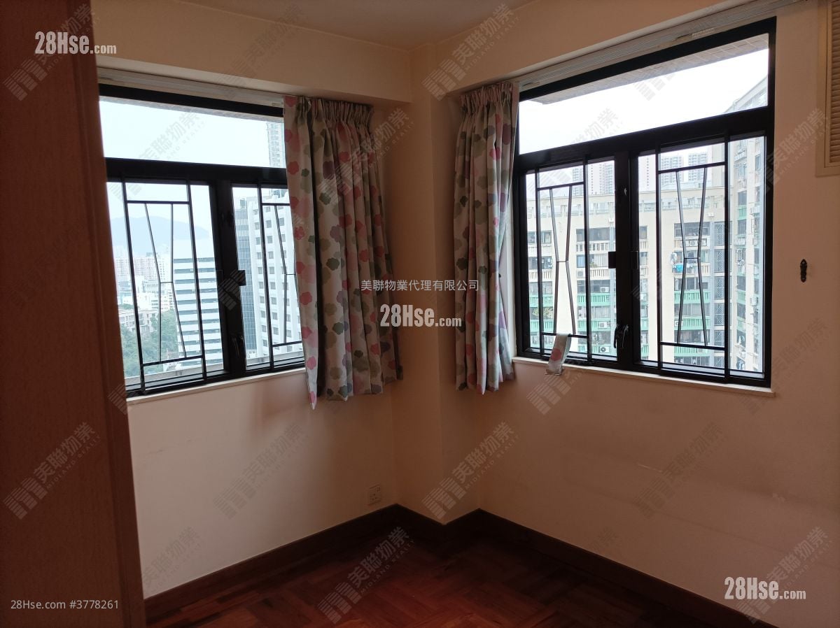 嘉辉台 售盘 3 房 , 1 浴室 736 平方尺