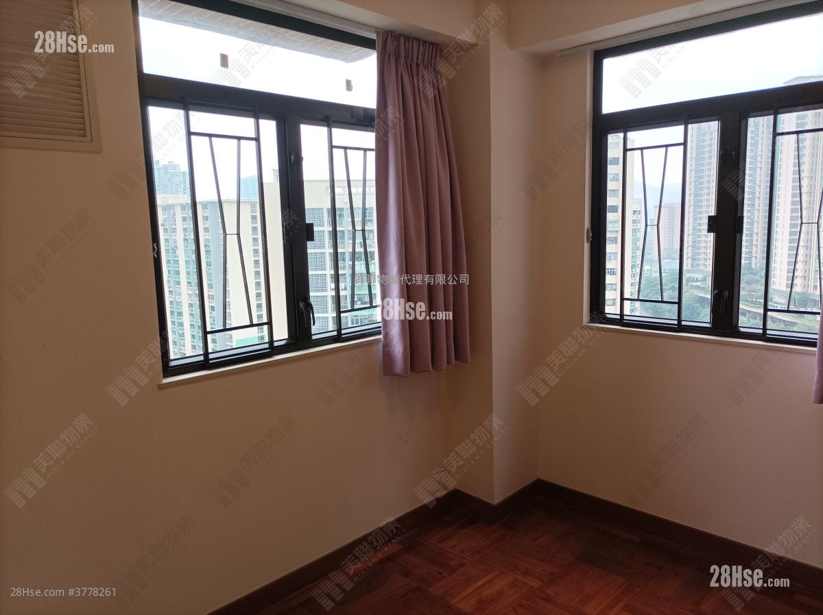 嘉辉台 售盘 3 房 , 1 浴室 736 平方尺