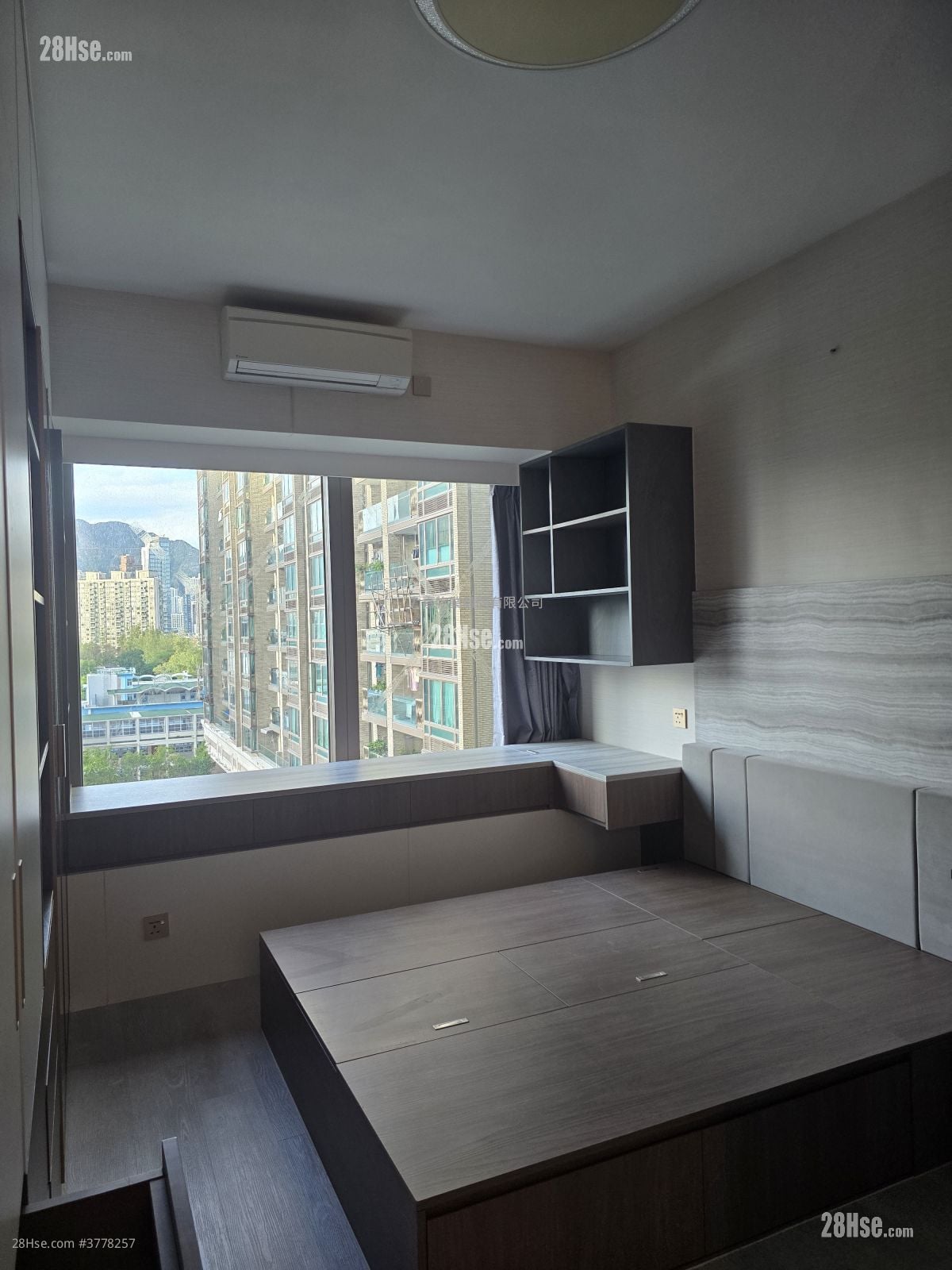 半山壹号 售盘 2 房 1,252 平方尺